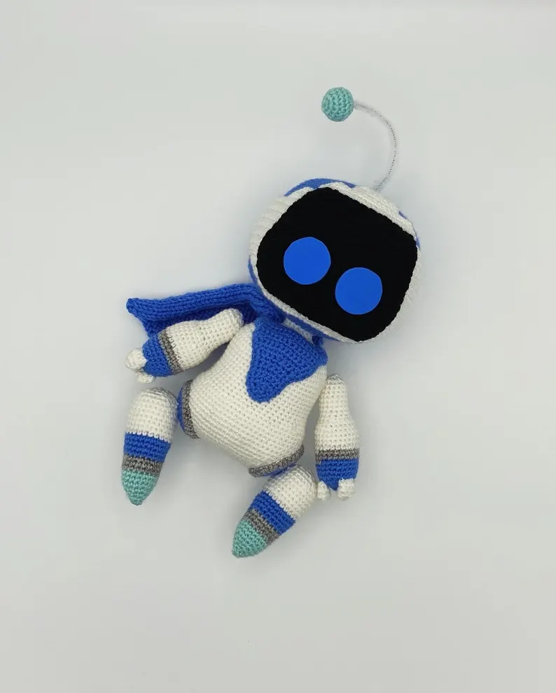 Crochet Astrobot Toy Pattern – Cute & Futuristic Friend.